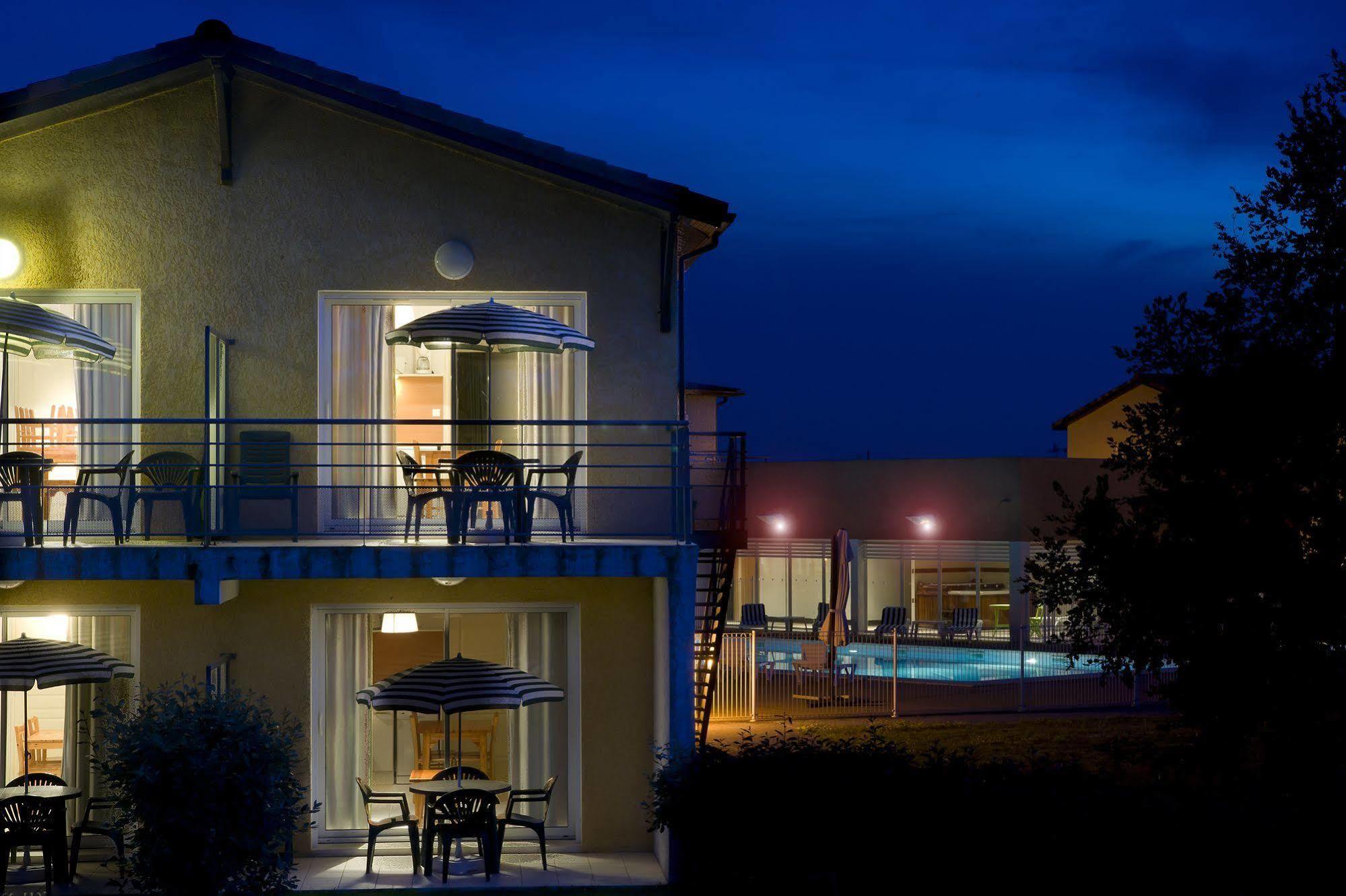 Vacanceole - Domaine Du Green Rivières Exterior foto